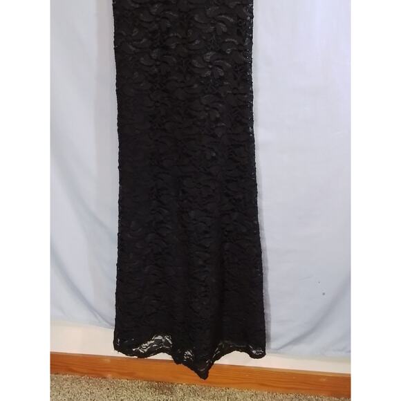 Voltage La Scala Lace Formal Dress - Picture 7 of 8